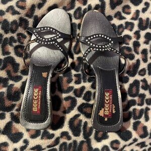 BeeCee Chic Black and Silver Women's Sandals